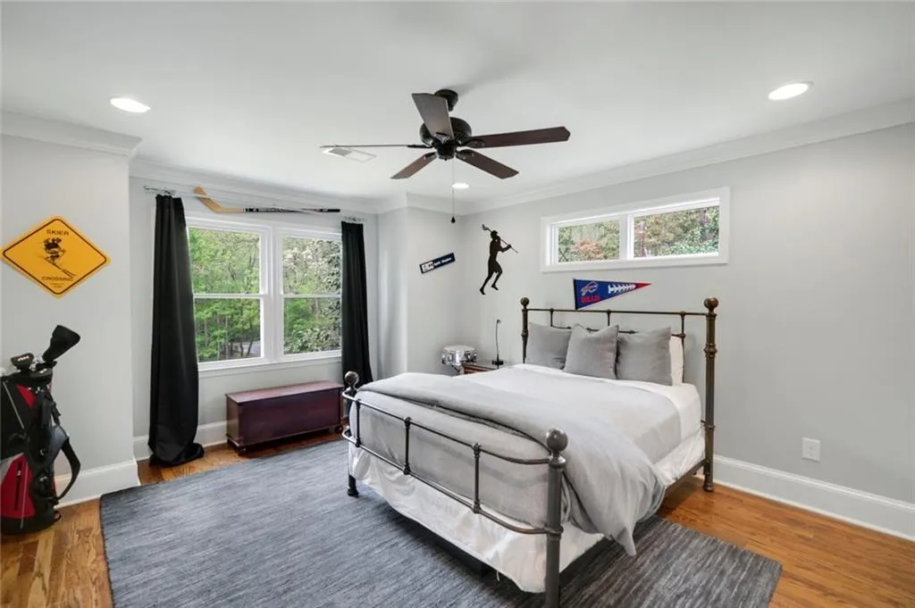 5575 Glen Errol Road, Sandy Springs, Georgia 30327, 5 Bedrooms Bedrooms, ,6 BathroomsBathrooms,Residential,Sold,5575 Glen Errol Road,7030909