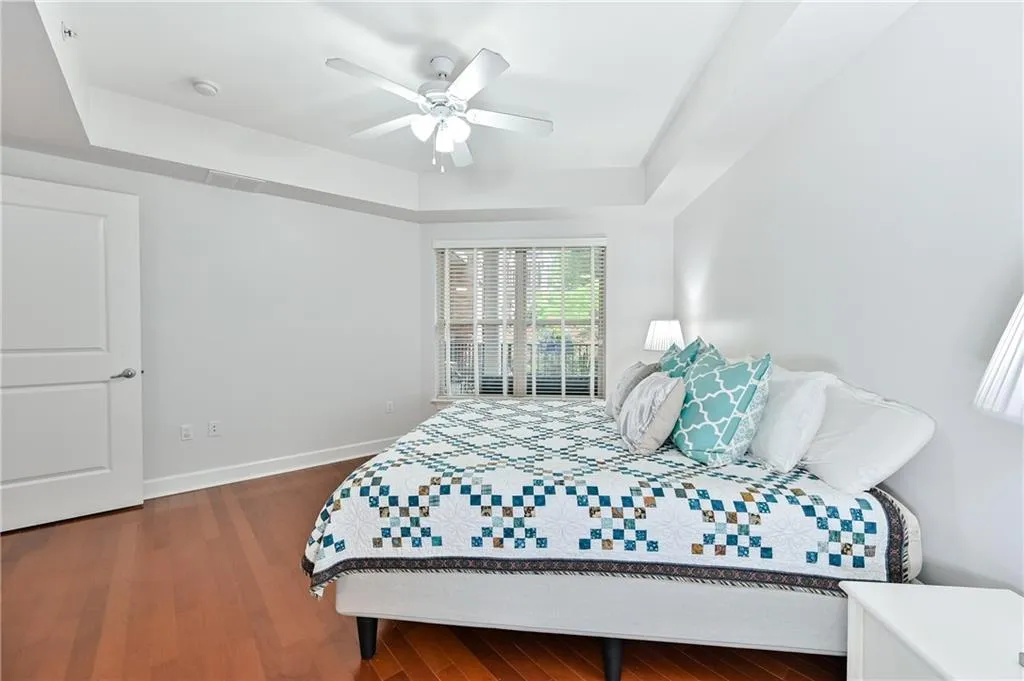 200 River Vista Drive Unit 112, Atlanta, Georgia 30339, 2 Bedrooms Bedrooms, ,2 BathroomsBathrooms,Residential,Sold,200 River Vista Drive Unit 112,6736037