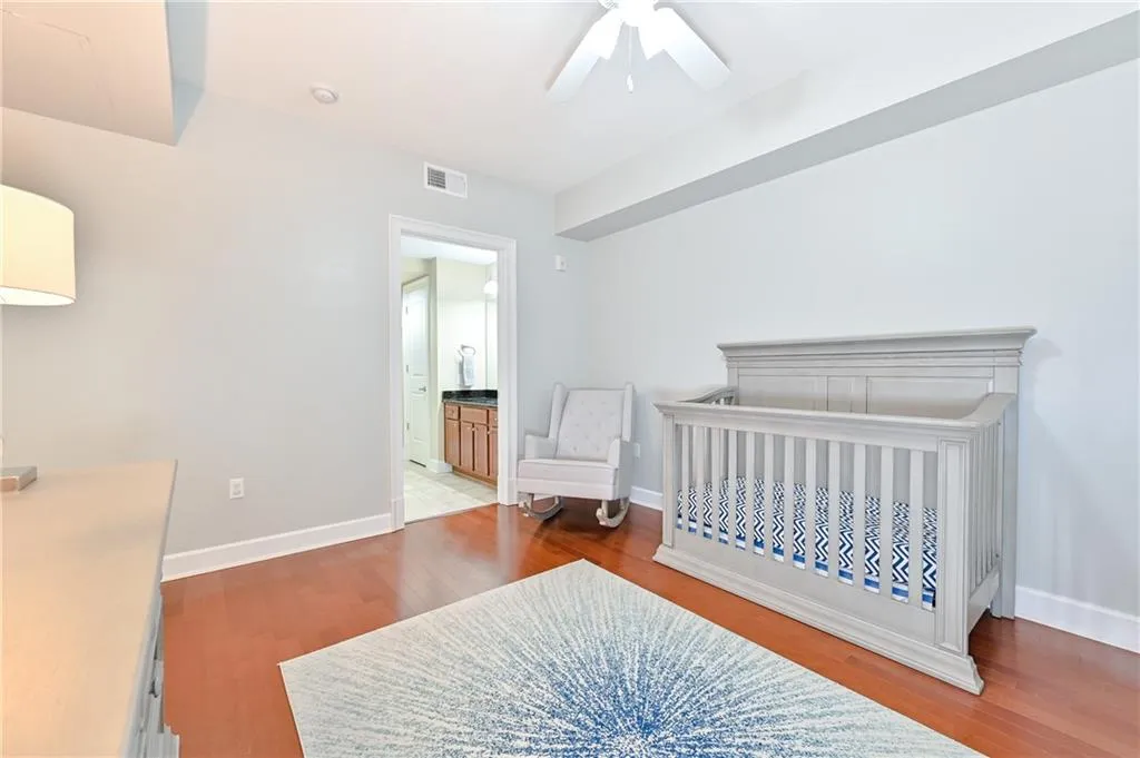 200 River Vista Drive Unit 112, Atlanta, Georgia 30339, 2 Bedrooms Bedrooms, ,2 BathroomsBathrooms,Residential,Sold,200 River Vista Drive Unit 112,6736037