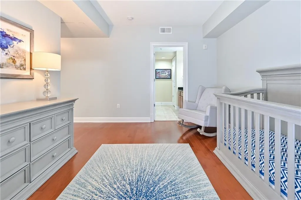 200 River Vista Drive Unit 112, Atlanta, Georgia 30339, 2 Bedrooms Bedrooms, ,2 BathroomsBathrooms,Residential,Sold,200 River Vista Drive Unit 112,6736037
