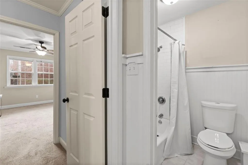 6520 Roswell Road Unit 73, Atlanta, Georgia 30328, 3 Bedrooms Bedrooms, ,2 BathroomsBathrooms,Residential,Sold,6520 Roswell Road Unit 73,7140292