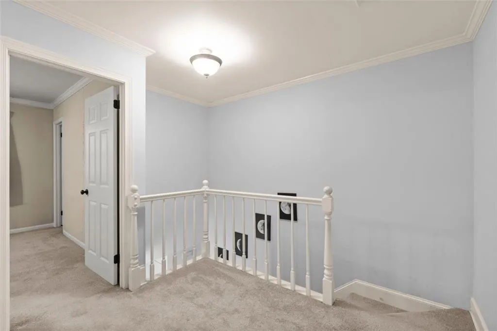 6520 Roswell Road Unit 73, Atlanta, Georgia 30328, 3 Bedrooms Bedrooms, ,2 BathroomsBathrooms,Residential,Sold,6520 Roswell Road Unit 73,7140292