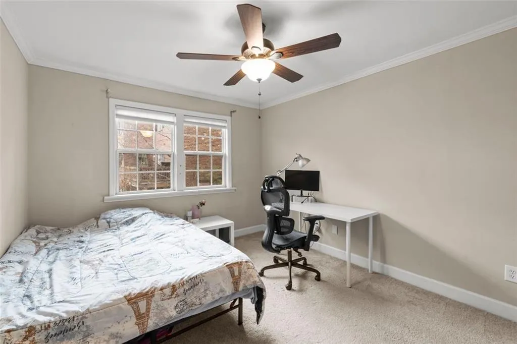 6520 Roswell Road Unit 73, Atlanta, Georgia 30328, 3 Bedrooms Bedrooms, ,2 BathroomsBathrooms,Residential,Sold,6520 Roswell Road Unit 73,7140292