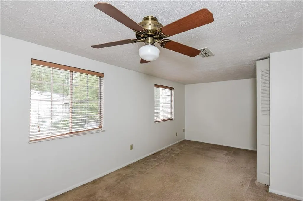 8888 Long Beach Circle, Atlanta, Georgia 30350, 2 Bedrooms Bedrooms, ,2 BathroomsBathrooms,Residential,Sold,8888 Long Beach Circle,5604169