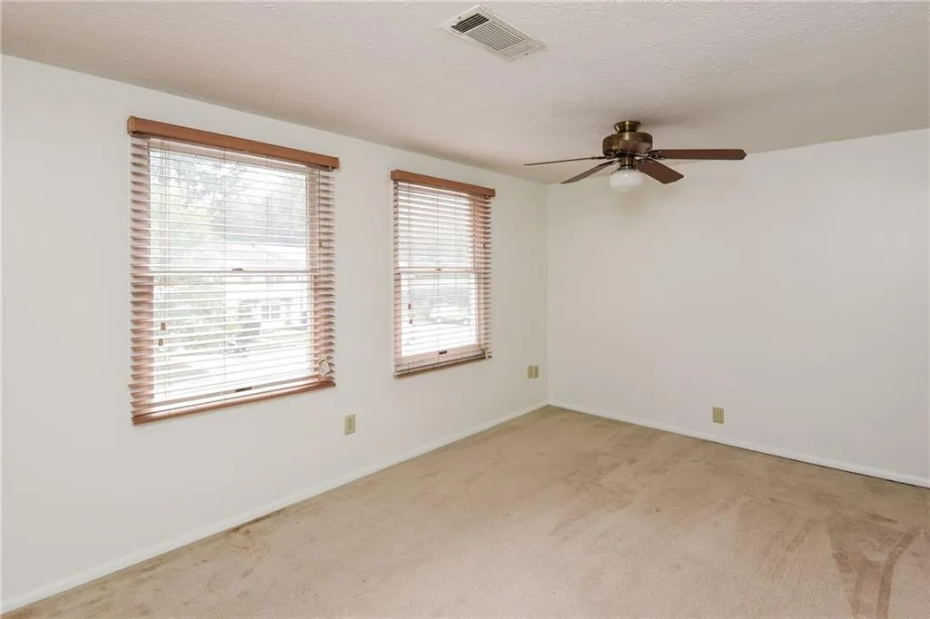 8888 Long Beach Circle, Atlanta, Georgia 30350, 2 Bedrooms Bedrooms, ,2 BathroomsBathrooms,Residential,Sold,8888 Long Beach Circle,5604169