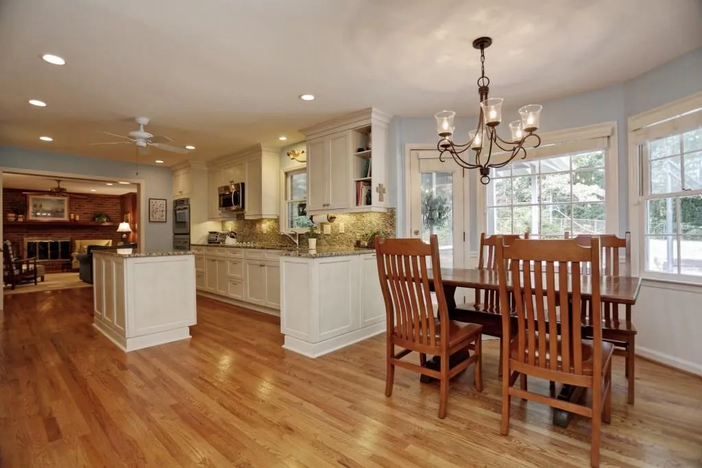 5450 Shiver Summit, Sandy Springs, Georgia 30342, 4 Bedrooms Bedrooms, ,3 BathroomsBathrooms,Residential,Sold,5450 Shiver Summit,5645515