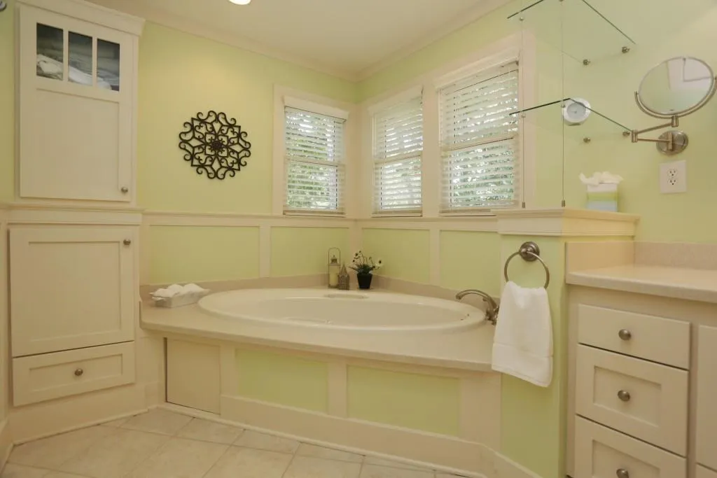 5450 Shiver Summit, Sandy Springs, Georgia 30342, 4 Bedrooms Bedrooms, ,3 BathroomsBathrooms,Residential,Sold,5450 Shiver Summit,5645515