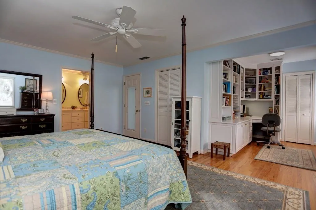 5450 Shiver Summit, Sandy Springs, Georgia 30342, 4 Bedrooms Bedrooms, ,3 BathroomsBathrooms,Residential,Sold,5450 Shiver Summit,5645515