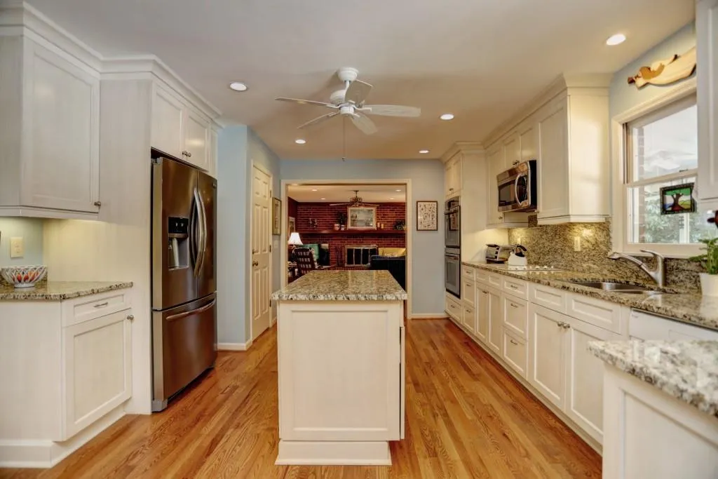 5450 Shiver Summit, Sandy Springs, Georgia 30342, 4 Bedrooms Bedrooms, ,3 BathroomsBathrooms,Residential,Sold,5450 Shiver Summit,5645515