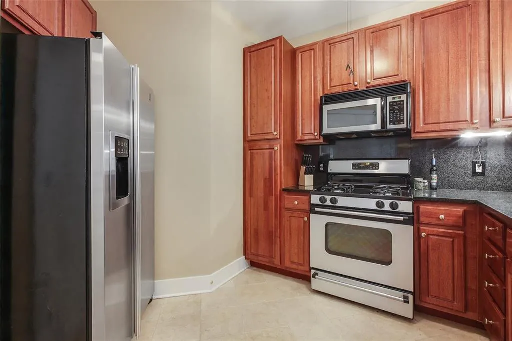 799 Hammond Drive Unit 319, Sandy Springs, Georgia 30328, 2 Bedrooms Bedrooms, ,2 BathroomsBathrooms,Residential,Sold,799 Hammond Drive Unit 319,6070235