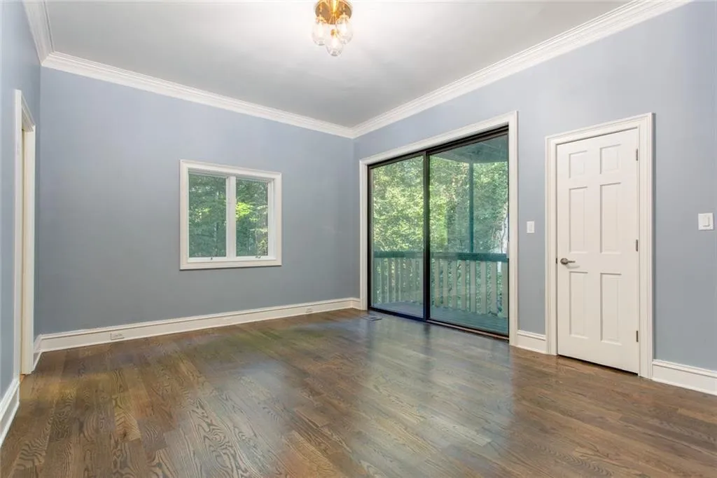 375 Crosstree Lane, Sandy Springs, Georgia 30328, 5 Bedrooms Bedrooms, ,4 BathroomsBathrooms,Residential,Sold,375 Crosstree Lane,6793677