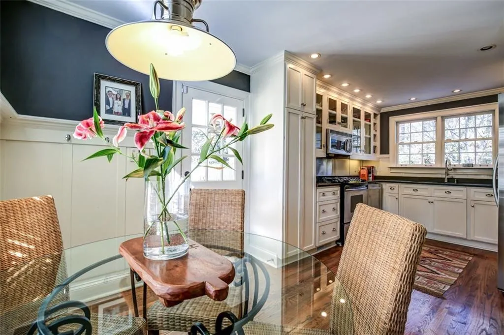 470 Pine Forest Road Ne, Atlanta, Georgia 30342, 3 Bedrooms Bedrooms, ,2 BathroomsBathrooms,Residential,Sold,470 Pine Forest Road Ne,5799169