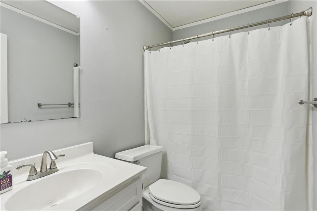 50 Forrest Place, Sandy Springs, Georgia 30328, 3 Bedrooms Bedrooms, ,3 BathroomsBathrooms,Residential,Sold,50 Forrest Place,7277948