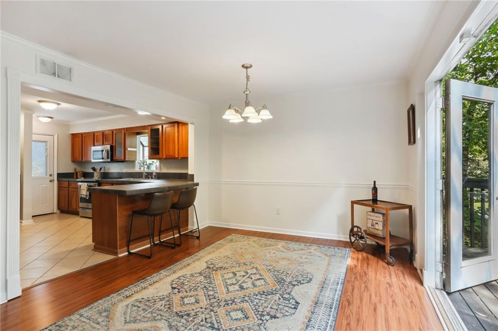 50 Forrest Place, Sandy Springs, Georgia 30328, 3 Bedrooms Bedrooms, ,3 BathroomsBathrooms,Residential,Sold,50 Forrest Place,7277948