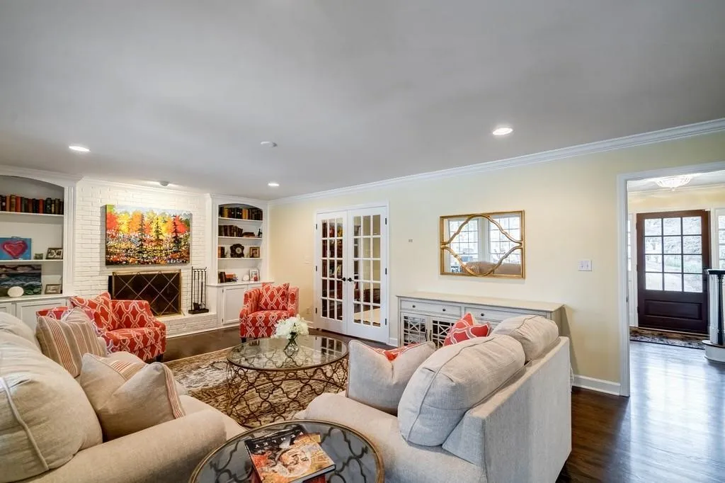 5855 Riverwood Drive, Atlanta, Georgia 30328, 5 Bedrooms Bedrooms, ,5 BathroomsBathrooms,Residential,Sold,5855 Riverwood Drive,6674309