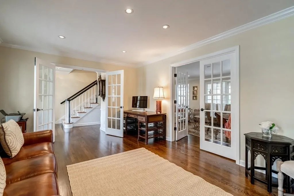 5855 Riverwood Drive, Atlanta, Georgia 30328, 5 Bedrooms Bedrooms, ,5 BathroomsBathrooms,Residential,Sold,5855 Riverwood Drive,6674309
