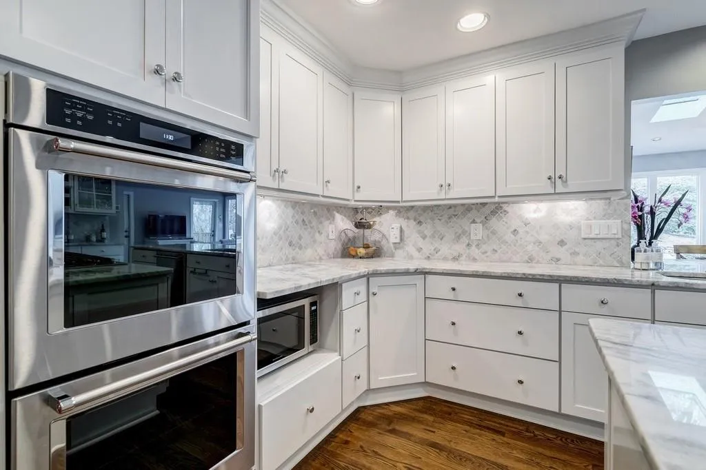 5855 Riverwood Drive, Atlanta, Georgia 30328, 5 Bedrooms Bedrooms, ,5 BathroomsBathrooms,Residential,Sold,5855 Riverwood Drive,6674309