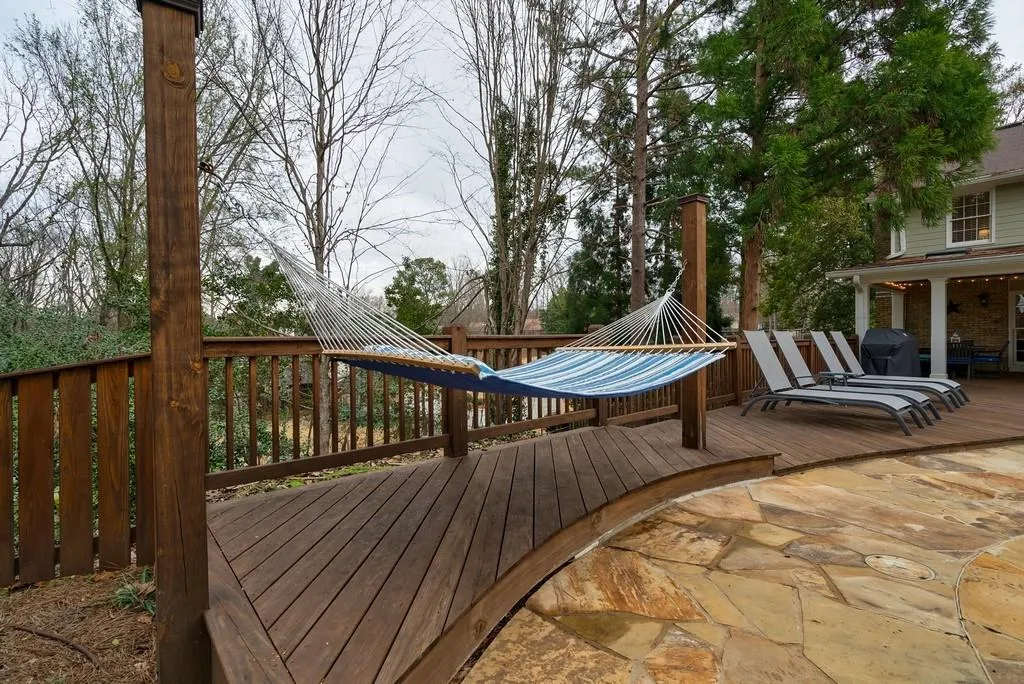 5855 Riverwood Drive, Atlanta, Georgia 30328, 5 Bedrooms Bedrooms, ,5 BathroomsBathrooms,Residential,Sold,5855 Riverwood Drive,6674309