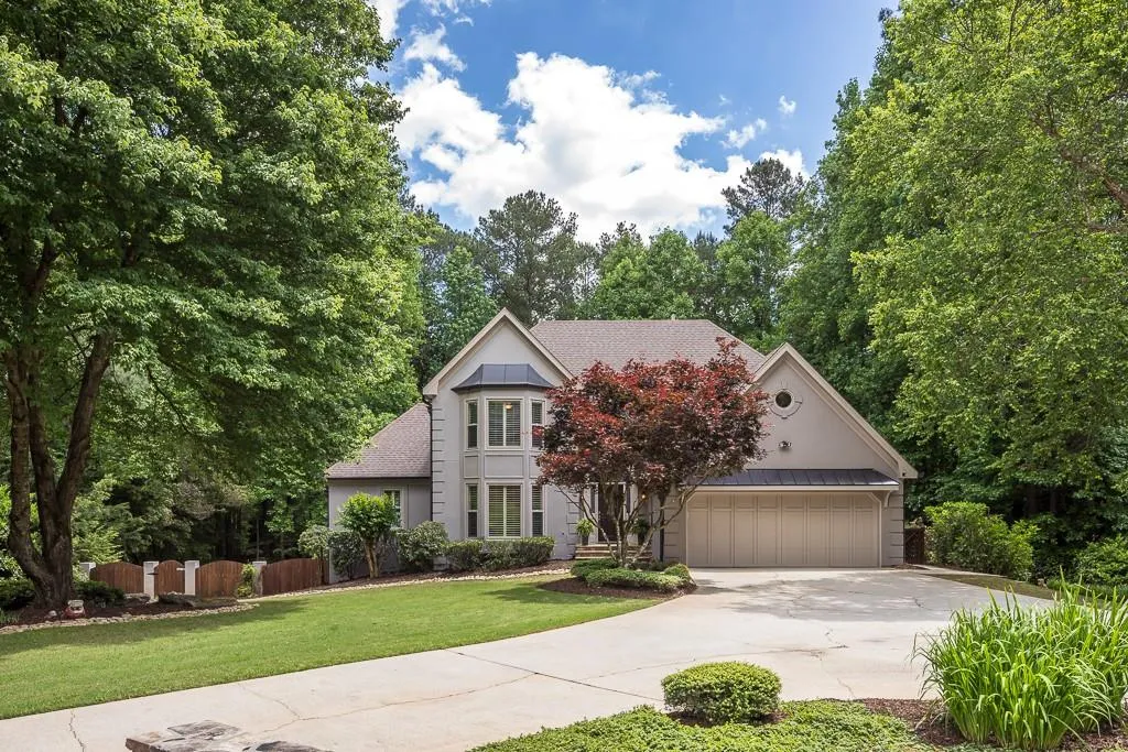 1855 Redbourne Drive, Sandy Springs, Georgia 30350, 4 Bedrooms Bedrooms, ,4 BathroomsBathrooms,Residential,Sold,1855 Redbourne Drive,6550377