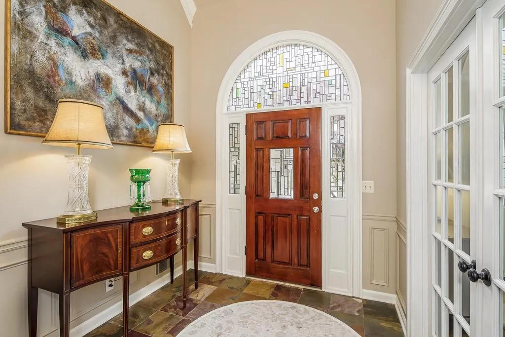 1855 Redbourne Drive, Sandy Springs, Georgia 30350, 4 Bedrooms Bedrooms, ,4 BathroomsBathrooms,Residential,Sold,1855 Redbourne Drive,6550377