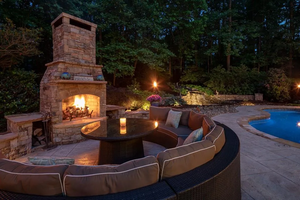 1855 Redbourne Drive, Sandy Springs, Georgia 30350, 4 Bedrooms Bedrooms, ,4 BathroomsBathrooms,Residential,Sold,1855 Redbourne Drive,6550377