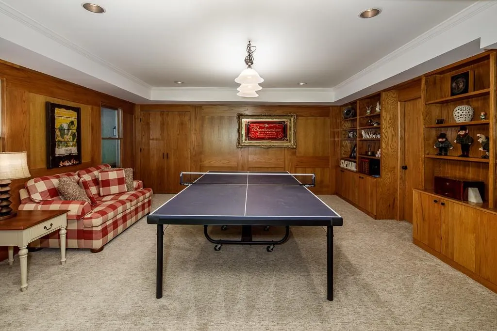 1855 Redbourne Drive, Sandy Springs, Georgia 30350, 4 Bedrooms Bedrooms, ,4 BathroomsBathrooms,Residential,Sold,1855 Redbourne Drive,6550377