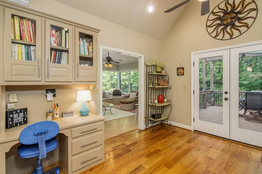 1855 Redbourne Drive, Sandy Springs, Georgia 30350, 4 Bedrooms Bedrooms, ,4 BathroomsBathrooms,Residential,Sold,1855 Redbourne Drive,6550377