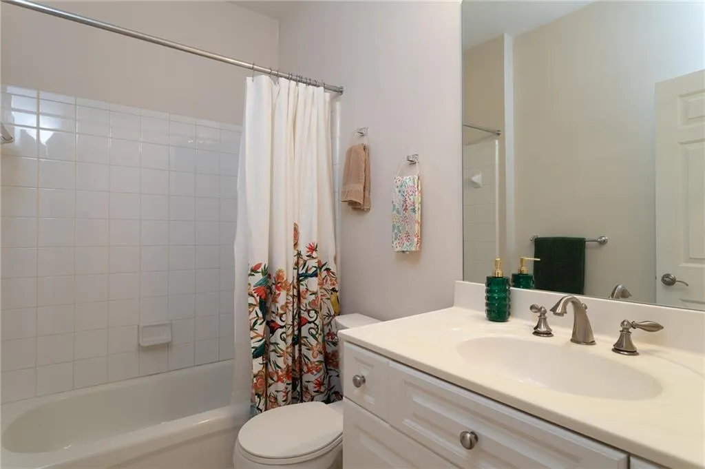 5443 Wentworth Street, Sandy Springs, Georgia 30342, 4 Bedrooms Bedrooms, ,3 BathroomsBathrooms,Residential,Sold,5443 Wentworth Street,6993714