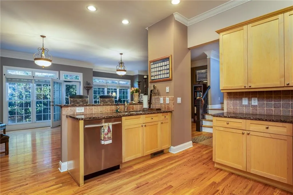 5443 Wentworth Street, Sandy Springs, Georgia 30342, 4 Bedrooms Bedrooms, ,3 BathroomsBathrooms,Residential,Sold,5443 Wentworth Street,6993714