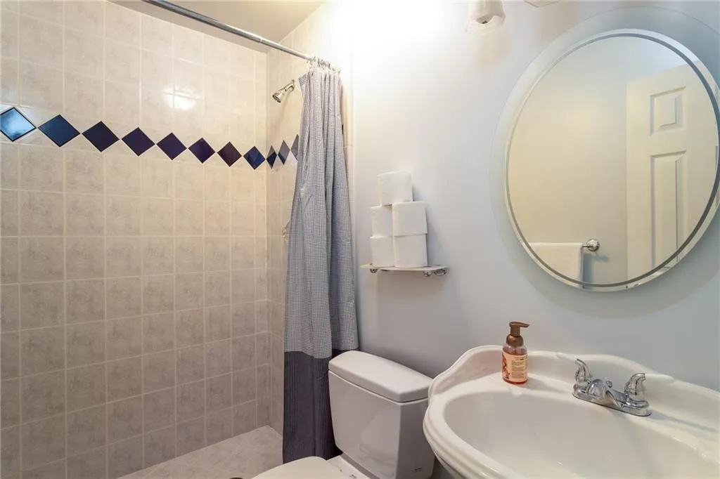 5443 Wentworth Street, Sandy Springs, Georgia 30342, 4 Bedrooms Bedrooms, ,3 BathroomsBathrooms,Residential,Sold,5443 Wentworth Street,6993714