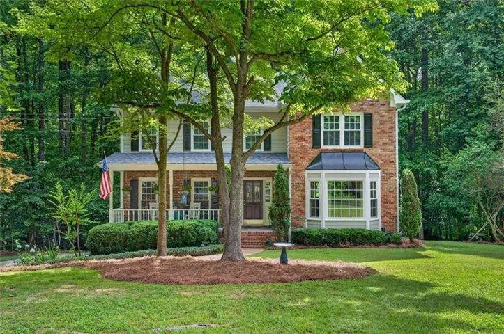 211 Nacoochee Drive, Woodstock, Georgia 30188
