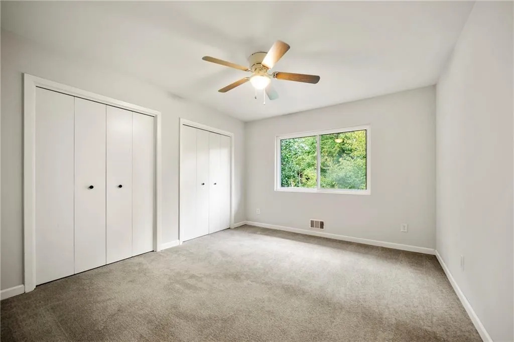 185 Seville Chase, Sandy Springs, Georgia 30328, 4 Bedrooms Bedrooms, ,3 BathroomsBathrooms,Residential,Sold,185 Seville Chase,6939986