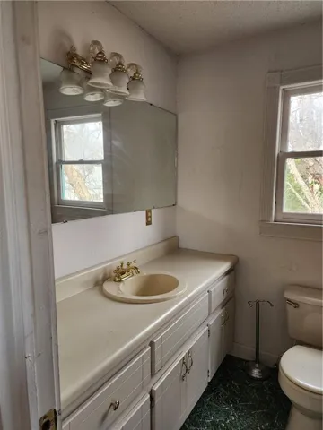 1170
