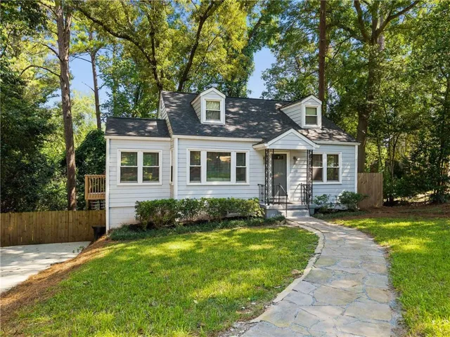 448 E Pharr Road, Decatur, Georgia 30030