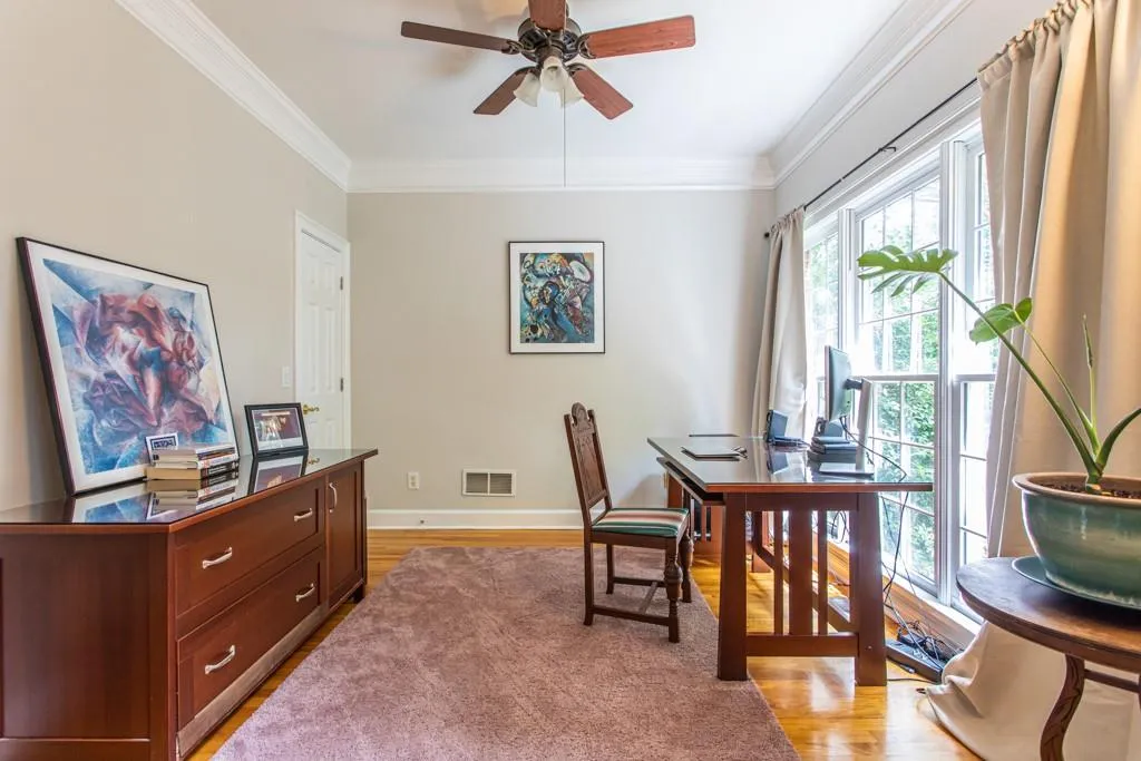 5250 S Trimble Road, Atlanta, Georgia 30342, 4 Bedrooms Bedrooms, ,3 BathroomsBathrooms,Residential,Sold,5250 S Trimble Road,6776462