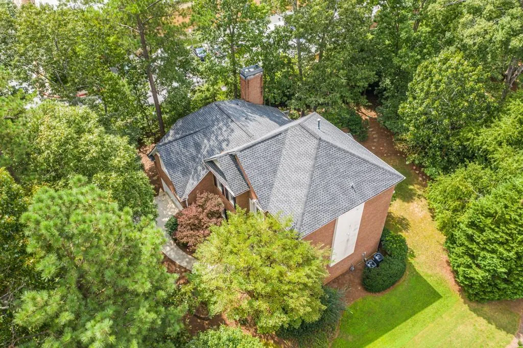 5250 S Trimble Road, Atlanta, Georgia 30342, 4 Bedrooms Bedrooms, ,3 BathroomsBathrooms,Residential,Sold,5250 S Trimble Road,6776462