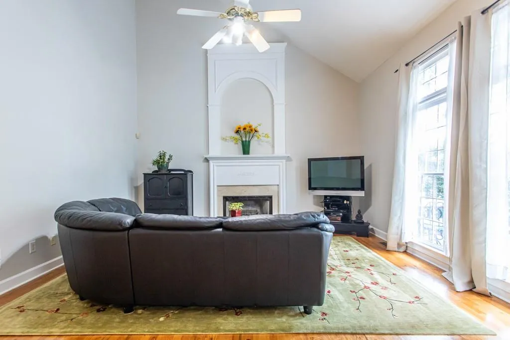 5250 S Trimble Road, Atlanta, Georgia 30342, 4 Bedrooms Bedrooms, ,3 BathroomsBathrooms,Residential,Sold,5250 S Trimble Road,6776462