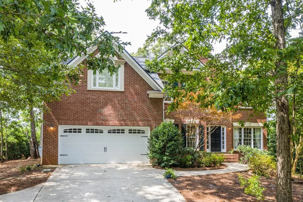 5250 S Trimble Road, Atlanta, Georgia 30342, 4 Bedrooms Bedrooms, ,3 BathroomsBathrooms,Residential,Sold,5250 S Trimble Road,6776462