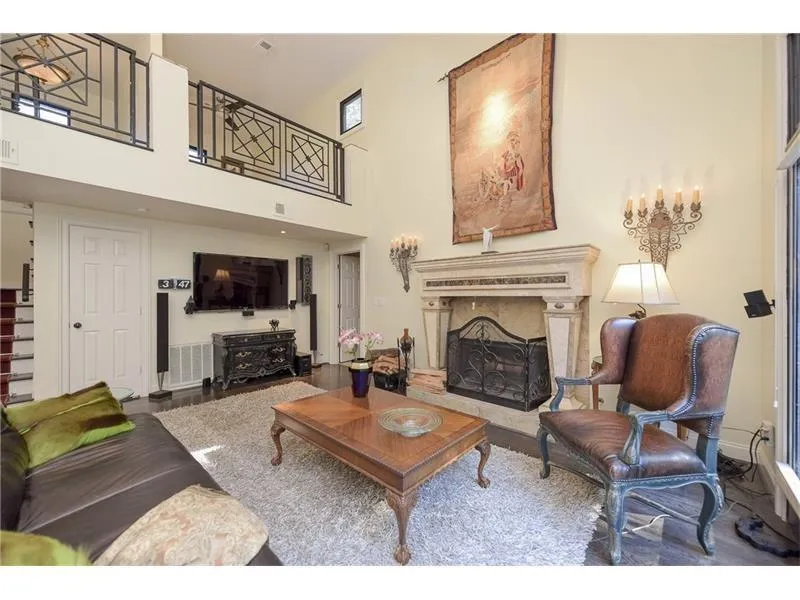 1012 Shady Valley Place, Atlanta, Georgia 30324, 3 Bedrooms Bedrooms, ,2 BathroomsBathrooms,Residential,Sold,1012 Shady Valley Place,5616809