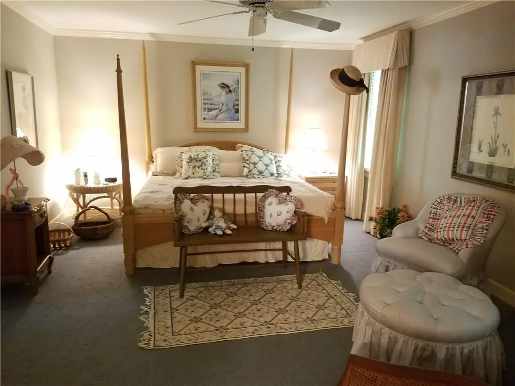 5638 River Oaks Place Unit 5638, Sandy Springs, Georgia 30327, 3 Bedrooms Bedrooms, ,2 BathroomsBathrooms,Residential,Sold,5638 River Oaks Place Unit 5638,5851353