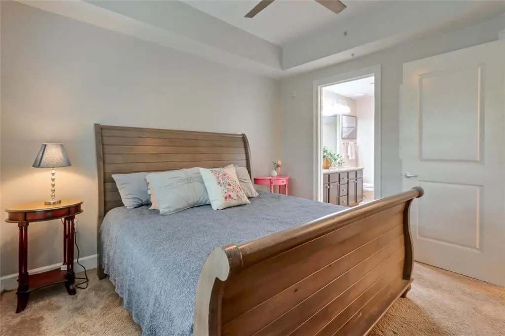 200 River Vista Drive Unit 403, Atlanta, Georgia 30339, 2 Bedrooms Bedrooms, ,2 BathroomsBathrooms,Residential,Sold,200 River Vista Drive Unit 403,6938307