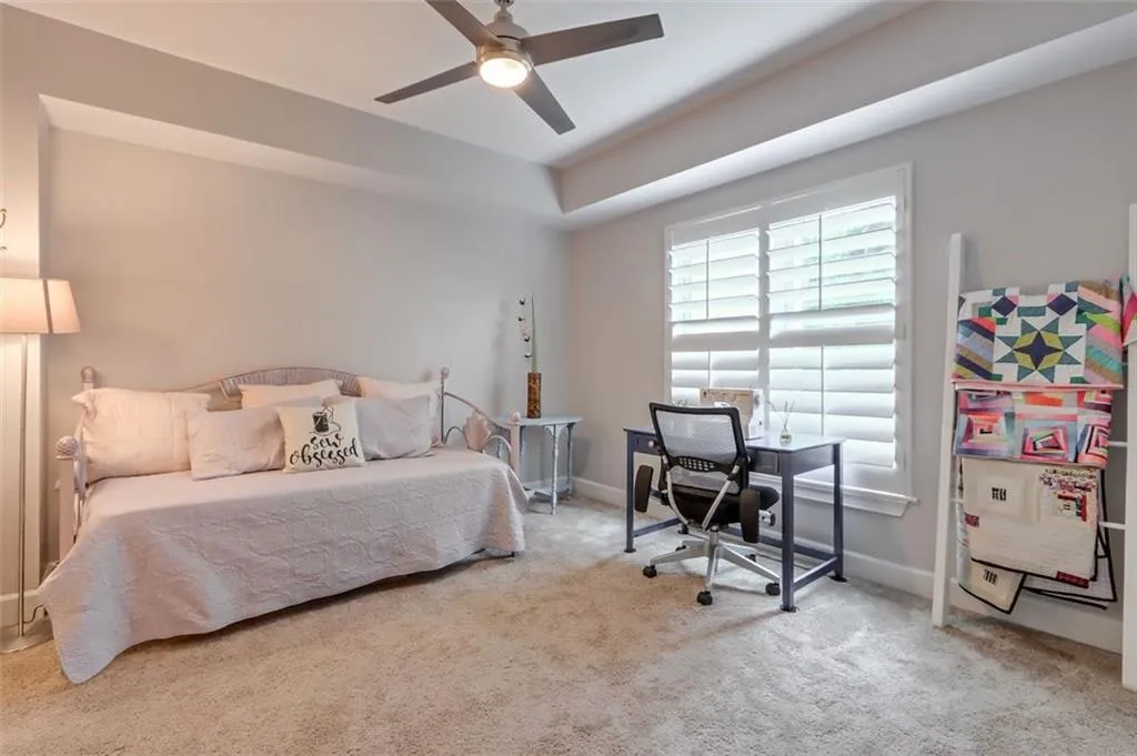 200 River Vista Drive Unit 403, Atlanta, Georgia 30339, 2 Bedrooms Bedrooms, ,2 BathroomsBathrooms,Residential,Sold,200 River Vista Drive Unit 403,6938307
