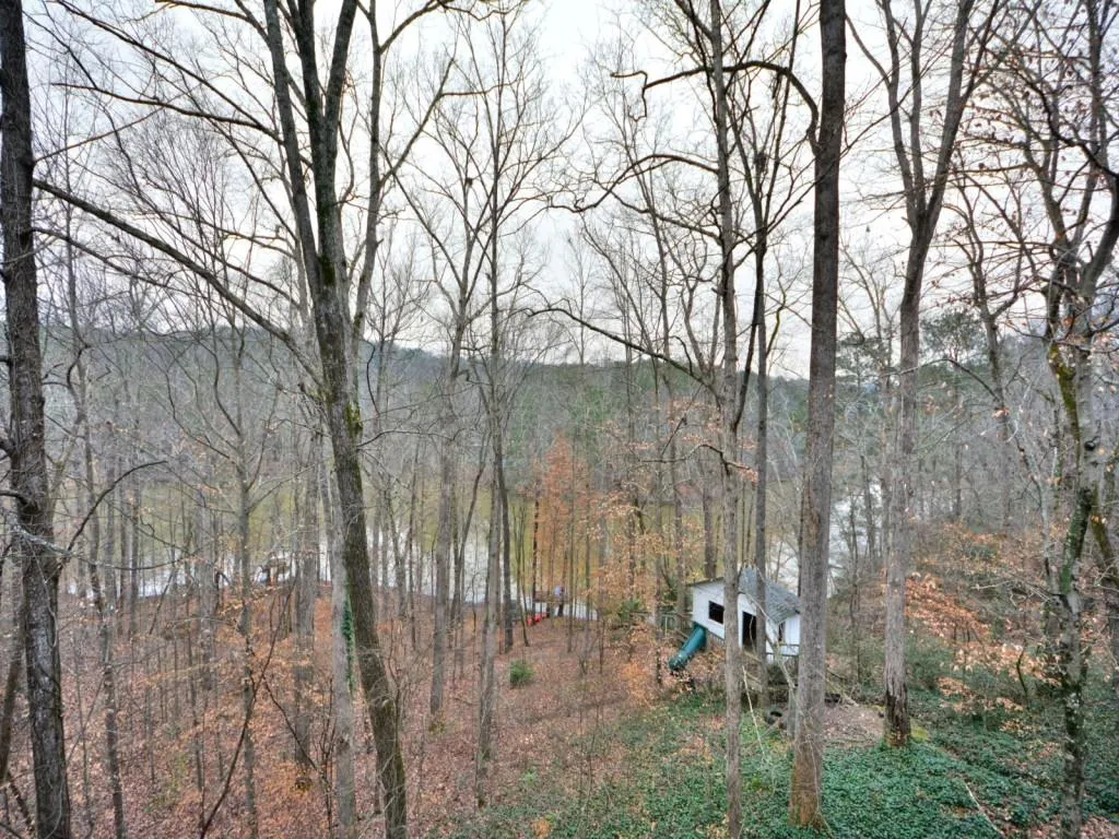 240 Grogans Lake Point, Sandy Springs, Georgia 30350, 6 Bedrooms Bedrooms, ,4 BathroomsBathrooms,Residential,Sold,240 Grogans Lake Point,5635140