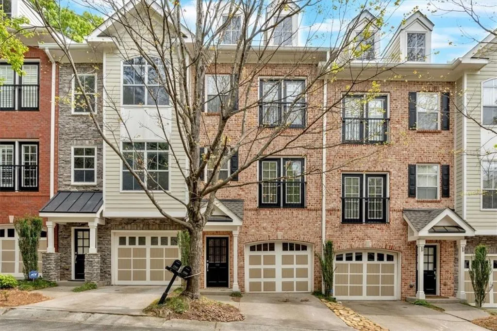 5580 Glenridge Park, Atlanta, Georgia 30342, 3 Bedrooms Bedrooms, ,2 BathroomsBathrooms,Residential,Sold,5580 Glenridge Park,7562497