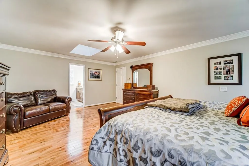 75 Seville Chase, Atlanta, Georgia 30328, 4 Bedrooms Bedrooms, ,3 BathroomsBathrooms,Residential,Sold,75 Seville Chase,6837197