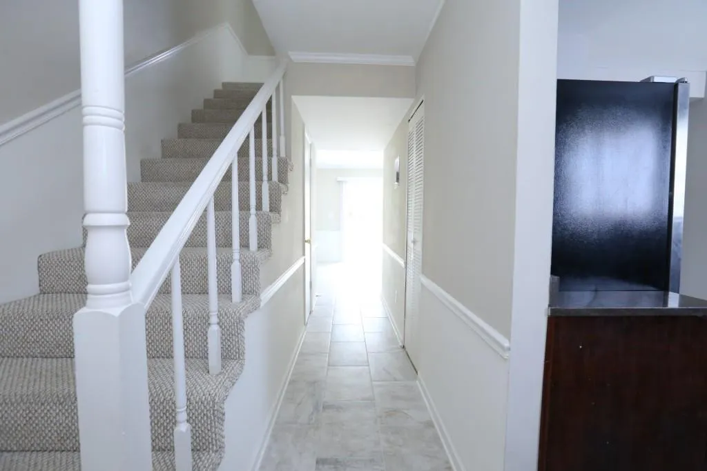 5591 Kingsport Drive, Atlanta, Georgia 30342, 2 Bedrooms Bedrooms, ,1 BathroomBathrooms,Residential,Sold,5591 Kingsport Drive,5697945