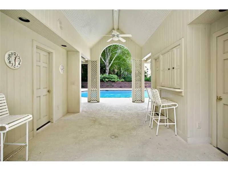 5730 Winterthur Lane, Sandy Springs, Georgia 30328, 5 Bedrooms Bedrooms, ,6 BathroomsBathrooms,Residential,Sold,5730 Winterthur Lane,5352825