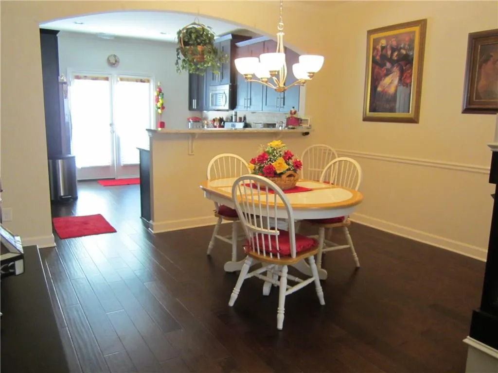 7345 Glisten Avenue Unit 7345, Sandy Springs, Georgia 30328, 3 Bedrooms Bedrooms, ,3 BathroomsBathrooms,Residential,Sold,7345 Glisten Avenue Unit 7345,5669279