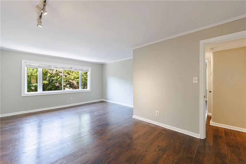 101 Ardmore Place Nw Unit 3, Atlanta, Georgia 30309, 2 Bedrooms Bedrooms, ,1 BathroomBathrooms,Residential,For Sale,101 Ardmore Place Nw Unit 3,7654654