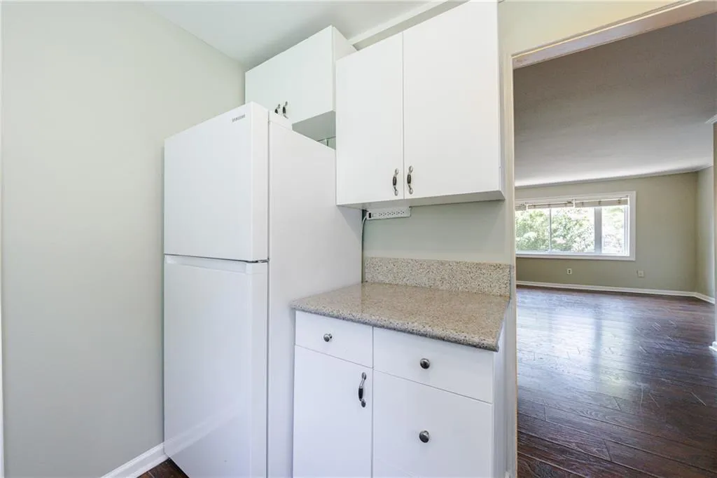 101 Ardmore Place Nw Unit 3, Atlanta, Georgia 30309, 2 Bedrooms Bedrooms, ,1 BathroomBathrooms,Residential,For Sale,101 Ardmore Place Nw Unit 3,7654654